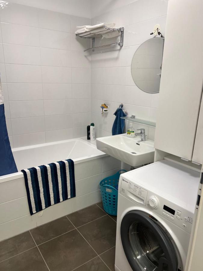 Apartment Modern Bei U Bahn Simmering Wien